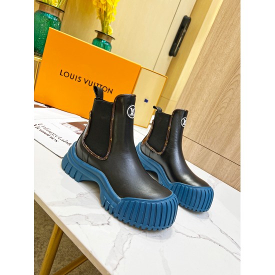2023.12.19 ex factory price P290 Louis Vuitton 2022 runway show new high-end custom 1:1 replica upper foot comfort with Louis Vuitton logo embossed leather label and wear-resistant leather outsole. Fabric: Open edge beaded cowhide LV distressed leather bl