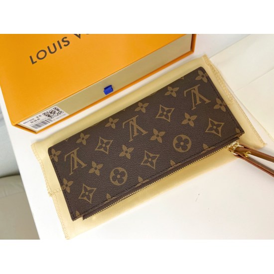 2023.09.27 Super practical model, still popular! Synchronized payment on official website! Combining Louis Vuitton's classic Monogram canvas material with a bright colored leather lining, the fashionable Adele wallet features a modern slim design, two lea