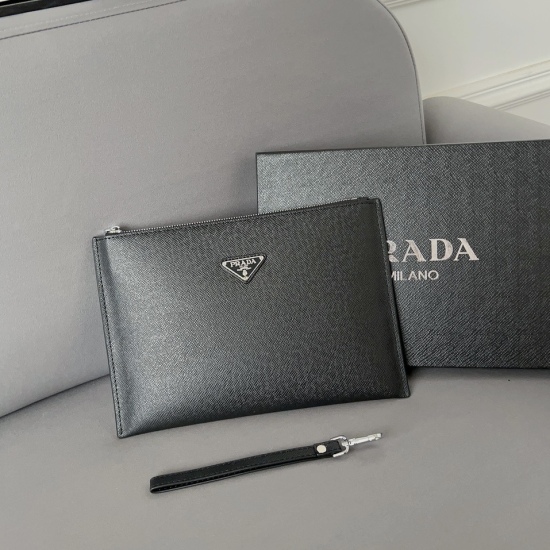 2023.11.06 P140 Prada Printed Handbag Handbag Handbag Handbag adopts exquisite inlay craftsmanship, and the actual product is photographed in the original factory fabric distribution gift box of 30 x 20cm.