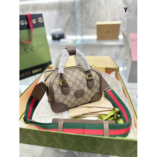2023.10.03 Cowhide version p230 ♥ Gucci Ophidia Boston Bucket Bag's latest series, chain bag, paired with the original ebony cowhide~This model has a particularly strong retro charm, matching the original chain bag, inside the original! The upper body eff
