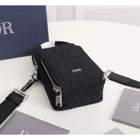 20231126 490 counter genuine products available for sale [original order] Dior Men's Handbag/Phone Bag with genuine matching box model: 2OBCA326YSE_ H03E (Black Cloth Jacquard) Beige and Black Oblique Printed Canvas Front Brass Metal Clad 