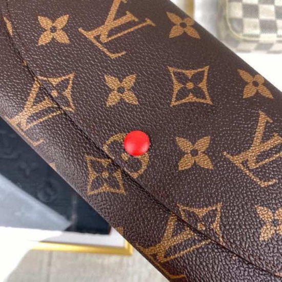 20230908 Louis Vuitton] Top of the line exclusive background M41943 Size: 19.5x 10.0x 1.5 cm Functional and beautifully designed Emilie wallet made of soft Monogram canvas, lined with brightly colored lining, exudes an extremely elegant temperament. The m