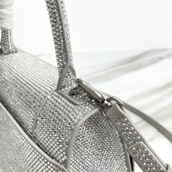 20240324 hourglass bag shipment 830, hot brick heavy handmade craftsmanship, you have asked us N times about the hourglass bag leak! Balenciag α This season's Hourglass crocodile sand pattern bag features a unique iconic curved line shape that is highly r