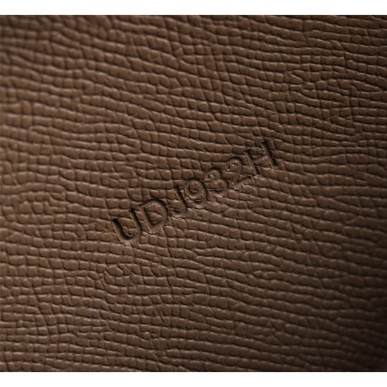 20240317 (Elephant Grey) Batch: 630 Constance to go Crossbody Bag Details Color: Black Gold Buckle, Leather EPSOM [In stock] (Size: L 20.5 x W 13 x D 2cm) Herm è s Dakang Crossbody Bag, Shoulder Strap, 