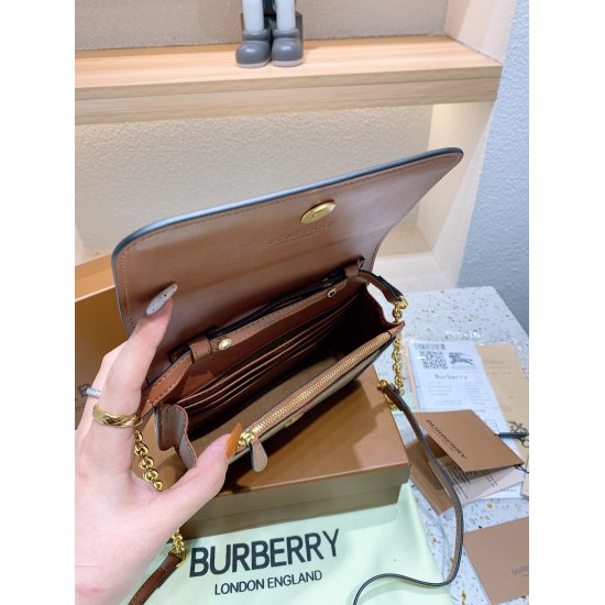 2023.11.17 High version 185BURBERRY (original order) Burberry counter latest single shoulder crossbody bag practical and durable linen fabric made of special linen material paired with cowhide four seasons essential single shoulder crossbody back dual pur