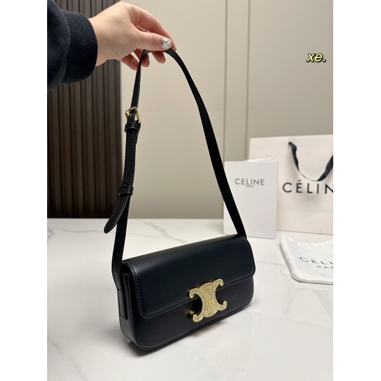 2023.10.30 P160 (Folding Box) size: 2010 Celine Celine 2023 Water Diamond Lock Buckle Underarm Package Water Diamond Buckle Design, Sparkling and Lovely ✨ Shoulder strap: adjustable length~retro feel, fashionable and high-end! The casual and lazy temperam