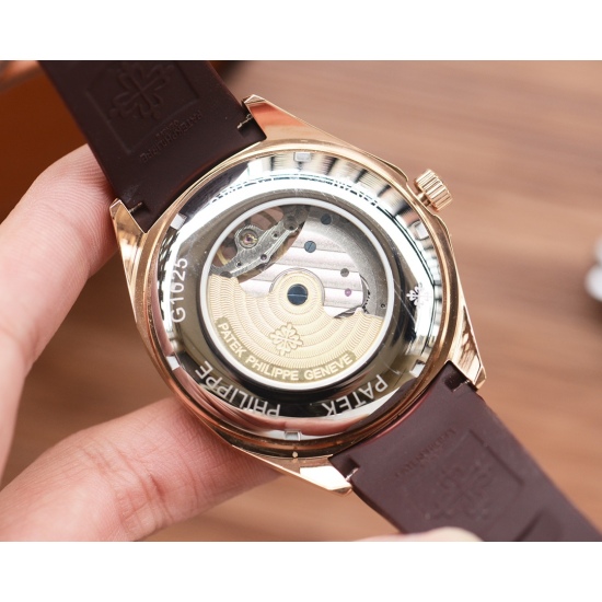 20240408 Unified 570 Men's Favorite Flywheel Watch ⌚ 【 Latest 】: Patek Philippe's Best Design Exclusive First Release 【 Type 】: Boutique Men's Watch 【 Strap 】: Real Cowhide Watch Strap 【 Movement 】: High end Fully Automatic Mechanical Movement 【 Mirror 】: