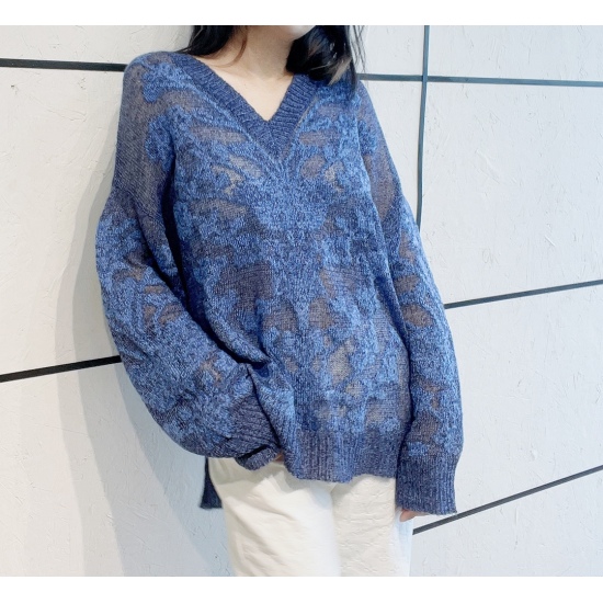 12.21.2023 Welfare Feedback: 240 Light Luxury Series 100 Fine Wool. DR original factory craftsmanship oversize, heavy-duty floral embroidery, good softness, good temperament, slim and white appearance
