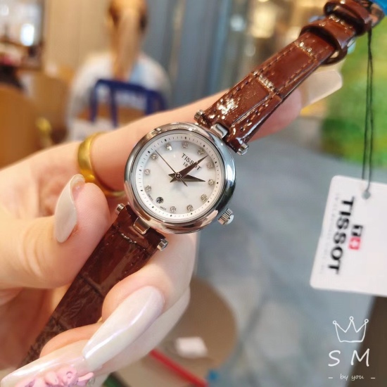 In March 2021, Tissot officially released the new Jiali Xiaomei series with a diamond belt style of 190mm on the 20240408. The overall design is very simple, and the 26mm dial is exquisite and compact, with just the right thickness! Not as thick as Longin