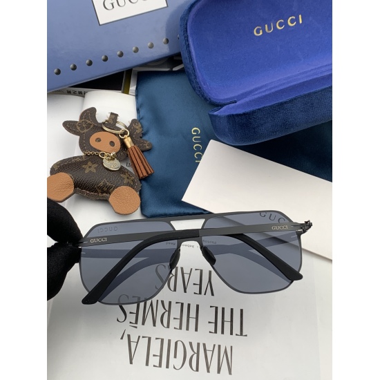 220240401 P115 ♦️  GUCCI 2024 new pair of sunglasses for men and women, polygonal sunglasses with IP electroplating that never fades, super light, and elastic. The entire pair of glasses has no screws, and the important thing is that it does not damage th