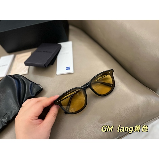 On March 3, 2023, 175 comes with a complete set of packaging GM langGM's LANG truly divine glasses! It's so sweet and salty! Cute and handsome! One pair of glasses with multiple faces! Buy it!!! Wear it and immediately become advanced!