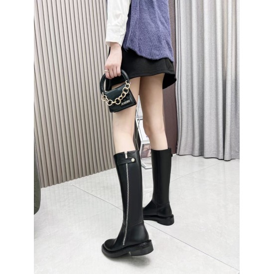 20240410 2022SS Autumn/Winter BALENCIAGA/Balenciaga Hot selling Recommendation [proud] This shoe has been very popular this year, with an independent style ➕ Impeccable workmanship in every detail. Fabric: Full grain calf leather lining/Foot pads: Importe