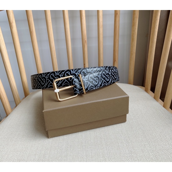Burberry Counter Synchronizes New Italy Refined Smooth Leather Belt with Thomas Burberry Exclusive Logo Printing Produced in an Italian Workshop Width: 3.5cm Exquisite and Elegant