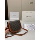 2023.10.30 P215 (Folding Box) size: 1714Celine New Celine Arc de Triomphe Saddle with rounded edges and metal Arc de Triomphe switch for shoulder and crossbody, making it easy to match