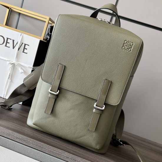 20240325 P1200 Lo * we New Backpack Arrival [Celebration] [Celebration] [Celebration] [Celebration] The Military Backpack is a spacious and versatile backpack with a main compartment and an additional compartment under a foldable flap, which is closed wit