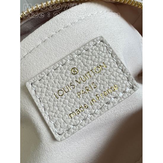 20231125 P1170 [Exclusive Real shot M46397 Embroidery Thread] This Speedy Bandoulire 20 handbag is from the LV Academy collection, featuring a colorful Monogram Embroidery pattern on soft grain leather,. The handle and adjustable shoulder strap allow for 