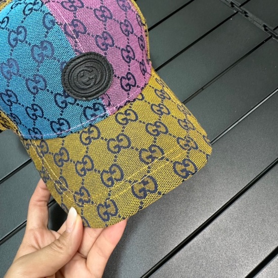 2023.10.02 45GG Trendy Cool Baseball Hat Duck Tongue Hat Comes with Super Gold Classic Old Flower Logo Full Score Colored Design, It's truly a fashionable and trendy outfit ‼️ What's important is that it also super modifies the face shape ❗ I love you so 