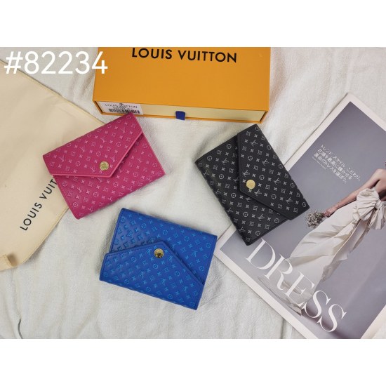 The new Victorine wallet on November 11, 2024 is inspired by the Nanogram leather theme from the Louis Vuitton 2023 Spring/Summer Fashion Show. It is made of soft calf leather and adorned with a mini Monogram embossed pattern in relatively light tones. Th