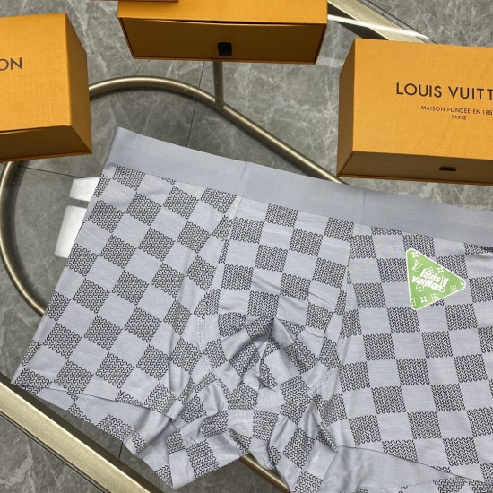 New product on December 22, 2024! LV 1V fashionable men's underwear! Foreign trade company cooperation order, lightweight and transparent design, using imported modal fabric, lightweight, breathable and silky, seamless cutting, wearing without any binding