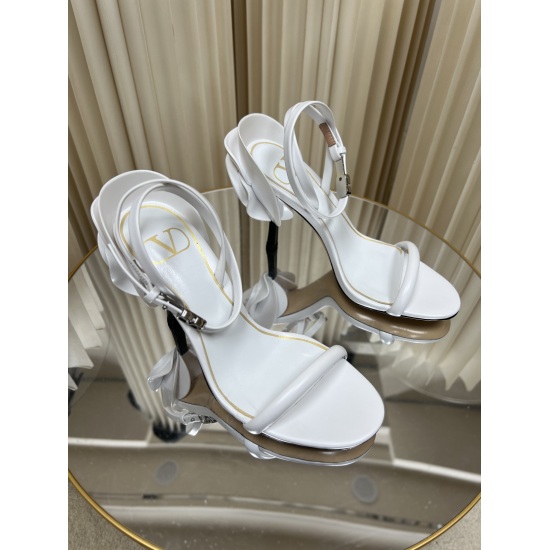 20240414 Factory Price 320Valentin | Valentin 24S New Rose Heel High Heel Sandals ❤️ The temperament of a socialite is full of femininity ‼️ The upper is made of imported sheepskin, and the inner lining is made of mixed sheepskin. The Italian imported cow