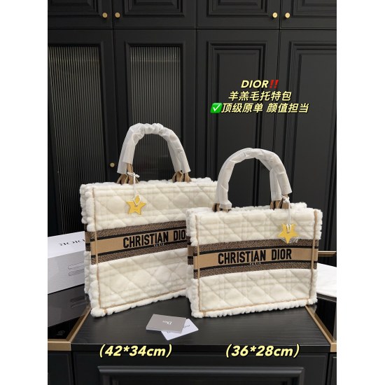 2023.10.07 Large P345 ⚠️ Size 42.34 Medium P340 ⚠️ Size 36.28 Dior Lamb Mutot Bag ✅ Top tier original single capacity, super large capacity, latest trends, daily shopping, fashion, leisure, classic, versatile collection, and must-have beauty