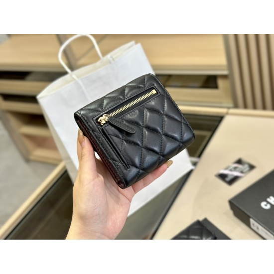 2023.10.13 170 box size: 12 * 11cm Chanel short wallet Chanel wallet ⚠️ Full skin inside and outside! Enough banknotes and cards for daily outings! (The packaging is very high-end) ❤️）