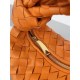 20240328 Original Order 750 Special Grade 870 New Color~Orange Bottega veneta ͙.——— The latest weaving and knotting hobo is made of top-notch sheepskin leather, which is very soft and has a unique shape that is particularly practical and durable. It retai