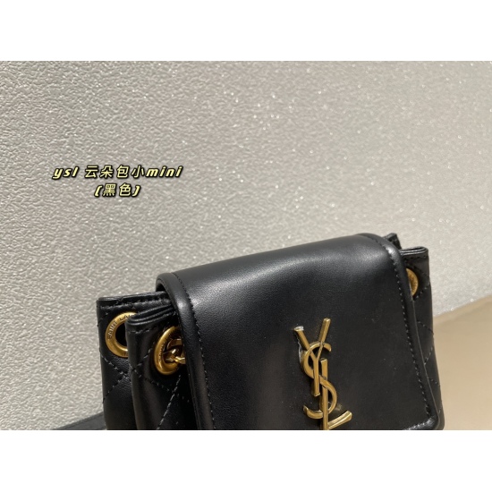 2023.10.18 Mini P240 Aircraft Box ⚠ Size 20.12 Saint Laurent nolita black gold color scheme is really classic, small and casual, with a lazy upper body that is perfect