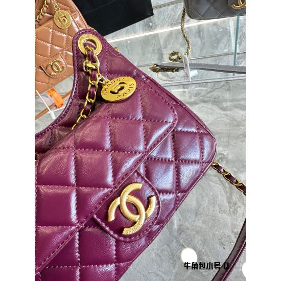 2023.10.13 p220CHANEL/Chanel Women's Bag 23C Tmall Genie Underarm Wrap Oil Wax Skin Hobo One Shoulder Oblique Straddle Bag 19cm