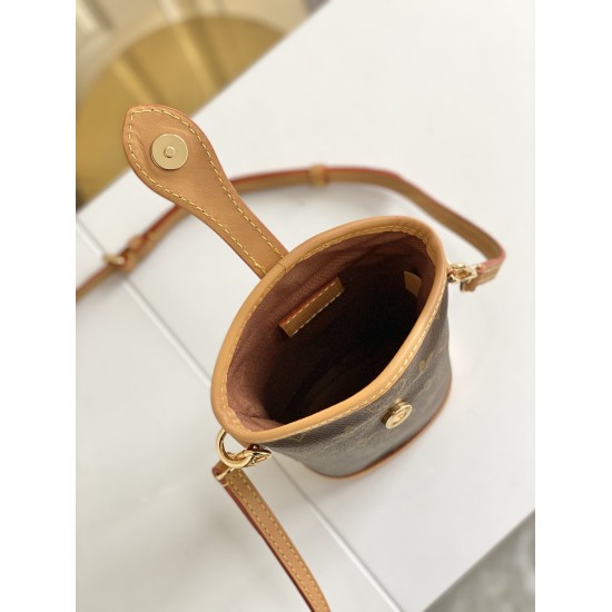 20231125 p510, original order [exclusive live shot M80874] Mini ice cream cylinder 2022, latest Fold Me mini model features magnetic button design, leather with LV hardware button elements, exquisite and compact body, male and female universal size: 14.5 