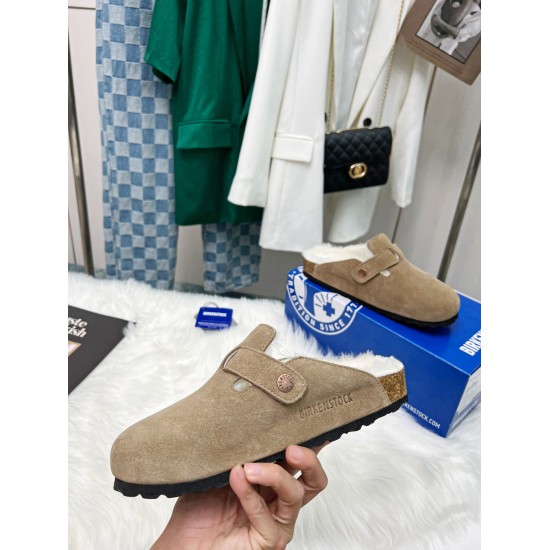 2024.01.05 250 BK Boken antelope brown wool mop with imported satin cowhide suede upper, lined with Australian wool. 5mm high elastic sponge and Australian wool padding for soft and comfortable stepping on! Ultra light EVA foam outsole ✈️。 Environmentally