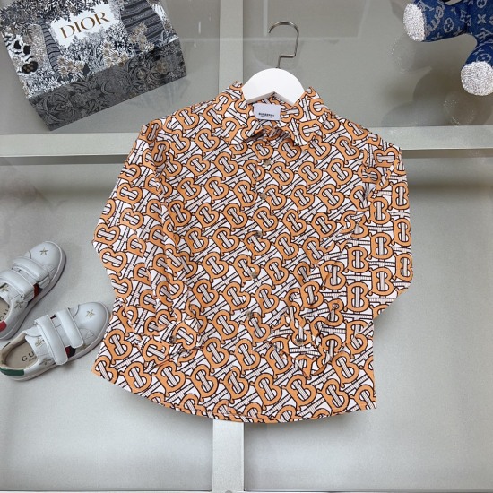 2023.07.01, regarding size issues, please consult customer service at the BBR counter after payment. The original customized full print shirt is made of selected silk and cotton blended thin yarn fabric, with sizes ranging from 100 to 160