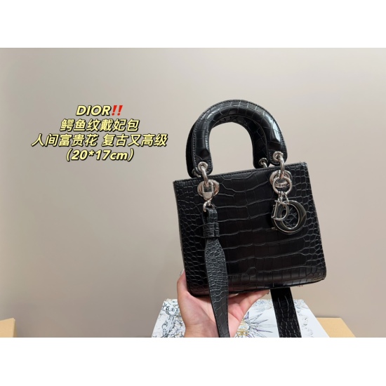 2023.10.07 P215 folding box ⚠️ Size 20.17 Dior crocodile patterned Princess Dai bag is a luxurious and beautiful lady bag with a retro and high-end design