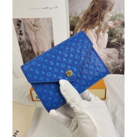The new Victorine wallet on November 11, 2024 is inspired by the Nanogram leather theme from the Louis Vuitton 2023 Spring/Summer Fashion Show. It is made of soft calf leather and adorned with a mini Monogram embossed pattern in relatively light tones. Th