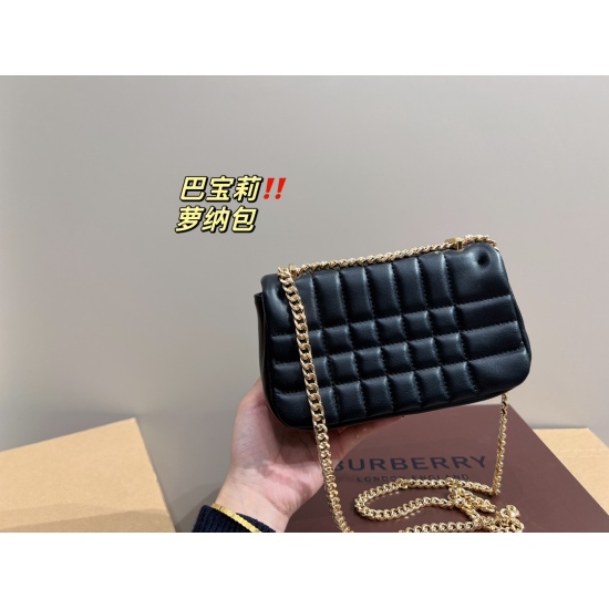 2023.11.17 P195 box matching ⚠ Size 18.11 Burberry Rhone Bag is versatile, stylish, and classic, creating a unique and stylish bag that combines practicality and fashion