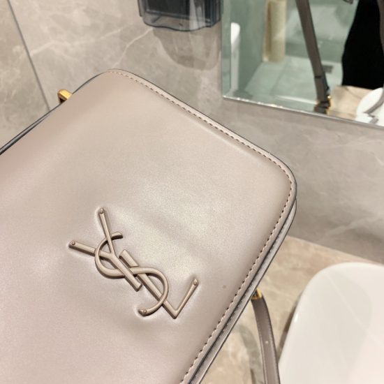 2023.10.18 P140 Toothpick Pattern YSL Envelope Bag with Box ✉️ Saint Laurent YSL - Star style, highly recommended by bloggers, retains YSL's consistent rock and roll spirit, follows the urban casual style, deserves a call. Is it too cool, too natural, or 