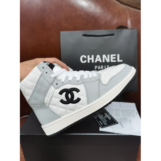 |Couple style Xiaoxiang co branded Nike high top popular casual sports shoes—————————— The top-notch version of the fashion circle will showcase the classic elements of meticulousness and minimalism that never fade away, showcasing a unique dressing style
