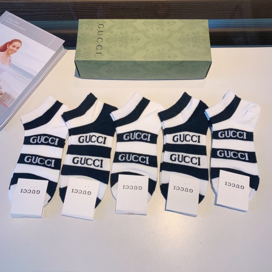 2024.01.22 (a box of 5 pairs) Gucci Gucci 2023 New Socks! Pure cotton fabric, hot patterns, synchronized socks at the counter, famous brands on the street, essential for trendsetters, super easy to match