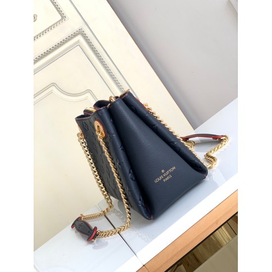 20231125 P670 [Haiyuan Outer Solo Home Photo] M43746BB Navy Blue Embossed] This Surene BB handbag is cut from soft Monogram Imprente leather and features a cute mini Tote bag style adorned with fine same color Monogram prints. The golden chain handle is e