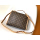 20231125 p490 Top level original order! The M44919 oversized retro and fashionable LV Ivy handbag is the focal point of Nicolas Ghesquire's early spring 2020 fashion show. Inspired by the 1994 Bel Air handbag, it is made of Monogram canvas and natural cow