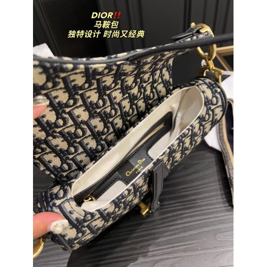 2023.10.07 P245 folding box ⚠️ Size 24.18 Dior Dior Saddle Bag Unique Design Fashionable and Classic, Super Versatile, Suitable for Daily Commuting, A and Sassy Fit