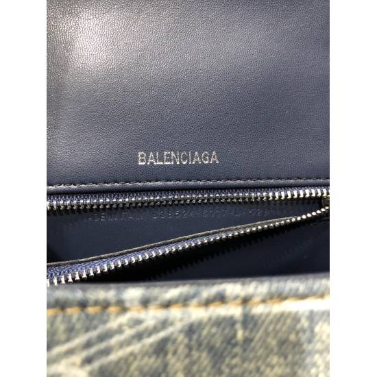 Batch 650 Balenciaga from Balenciaga in 20240324. Italian imported explosive pattern top layer cowhide tassel style small black nail (large bottom length 38cm * 24cm * 12cm) (medium bottom length 30cm * 19cm * 11cm/) (mini bottom length 23cm * 15cm * 112c