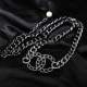 On July 23, 2023, Xiaoxiang Chanel's new waist chain counter will be synchronized with the launch of a new dual C waist chain. The original version will be made of consistent brass material with precision craftsmanship