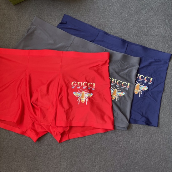 2024.01.22 GUCCI Exquisite Box Men's Underwear Classic! Adopting seamless seamless glue pressing technology with seamless seamless stitching, the high-end sheep milk silk material is lightweight, breathable, smooth, and has no binding feeling. It is forme