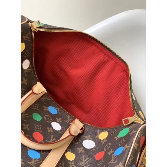 20231126 p780M46377 Top single Japanese artist Yayoshi Kusama uses polka dot patterns to illustrate his artistic illusions and color obsession in his mind. The Louis Vuitton x Yayoshi Kusama collaboration series has launched the LV x YK Keepall 45 travel 