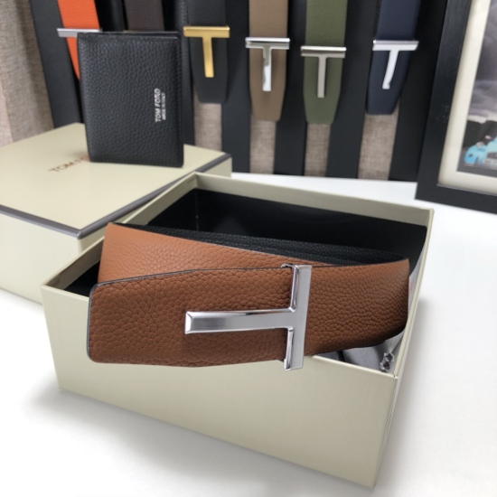 On October 14, 2023, Tom Ford's latest popular online double sided cowhide belt with original box counter synchronized 3.8 wide new model has been launched. The original cowhide, paired with steel buckles, is elegant and easy to use. Thank you for reprint