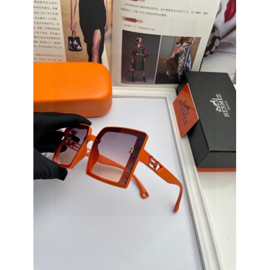 20240413: 80. New H Herm è s Women's Original Polarized Sunglasses TR Frame: Imported Polaroid HD Polarized Lens. Large frame fashionable sunglasses with high-end leg design, absolutely good quality and excellent effect. Get Value (ID: 5022)