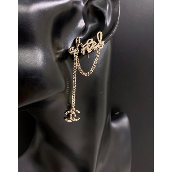 20240413 P60 ch * nel's latest six letter tassel earrings are made of consistent ZP brass material