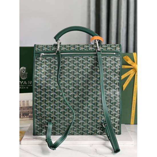 20240320 P1000 [Goyard Goya] The latest work, the Saint Leger bag, made its debut in a limited edition French painting style. The Saint Leger bag follows the brand's consistent modular design and functional principles, equipped with detachable and adjusta