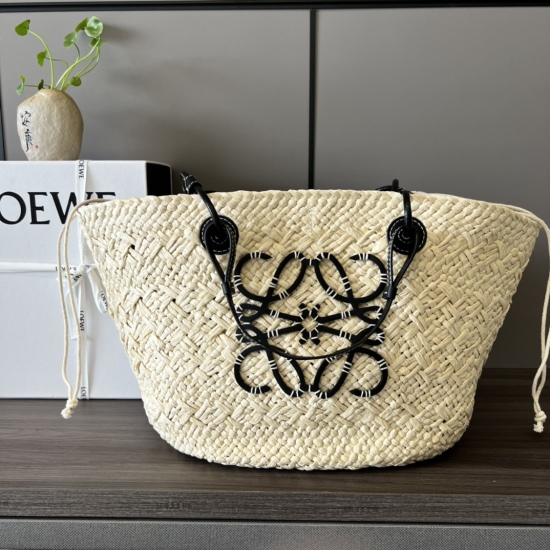 20240325 Original Order 780 Premium 880Lo * we Elaca Palm Fiber and Cow Leather Anagram Basket Handbag * A traditional basket handbag * featuring a classic hand woven body, tubular cowhide strap and top handle * and a piece of cowhide Anagram embossed pat